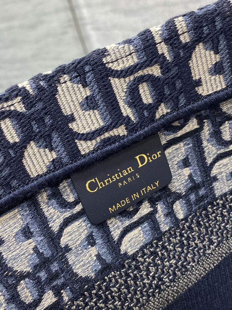 Christian Dior Shopping Bags